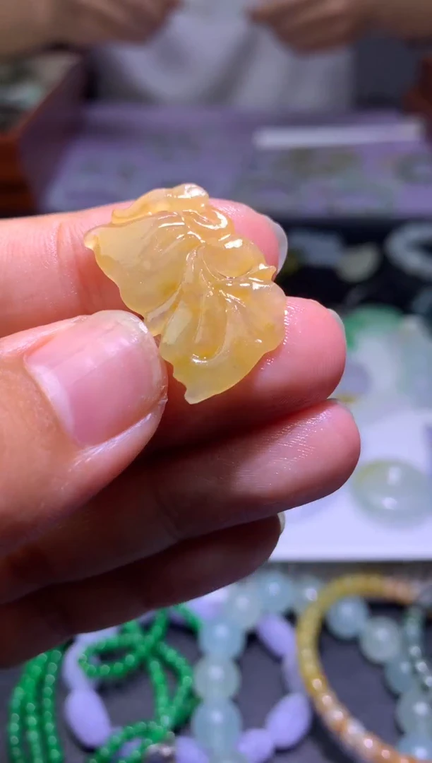 定制翡翠未镶嵌毛货