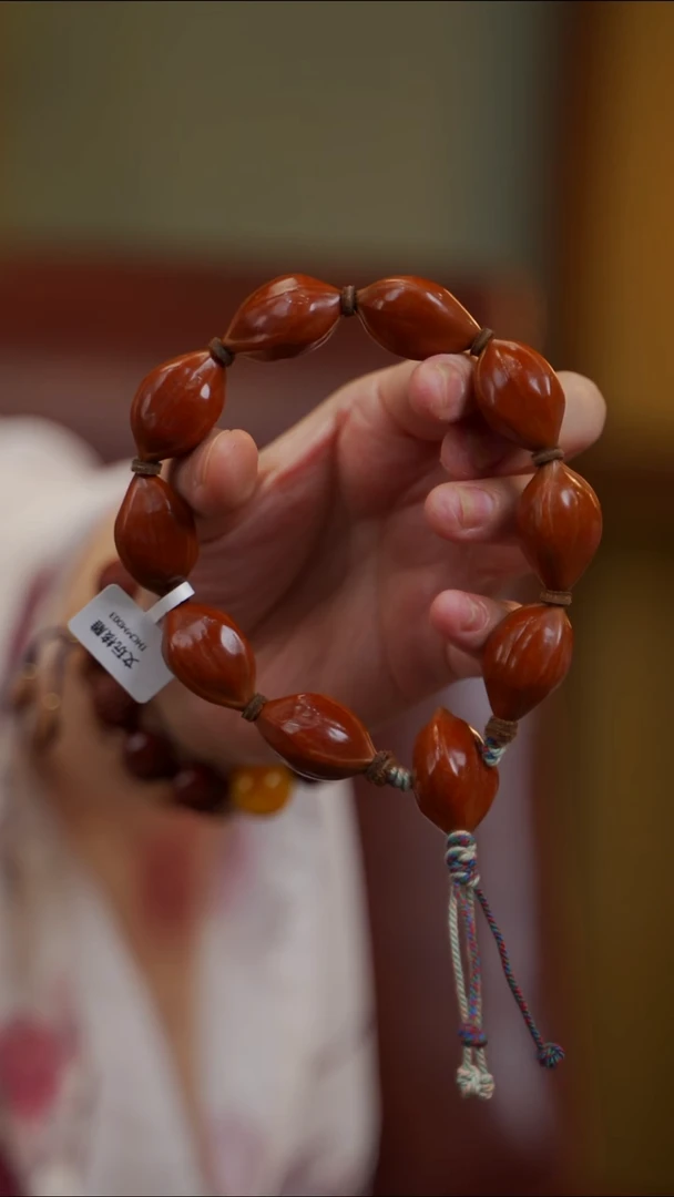 橄榄核吊坠苏工橄榄核