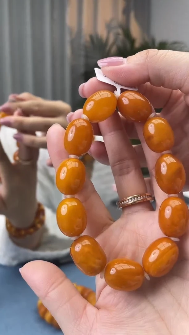 【闪购商品】蜜蜡珠宝奇石未镶嵌假一罚十，微瑕发一件029.15