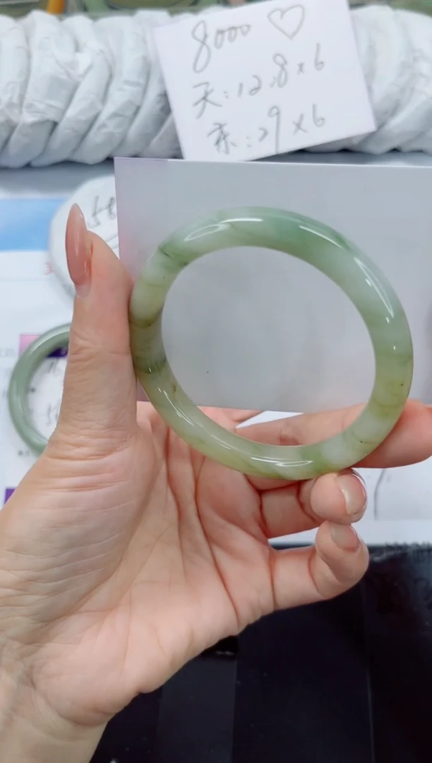 未镶嵌手镯石英质玉170-57