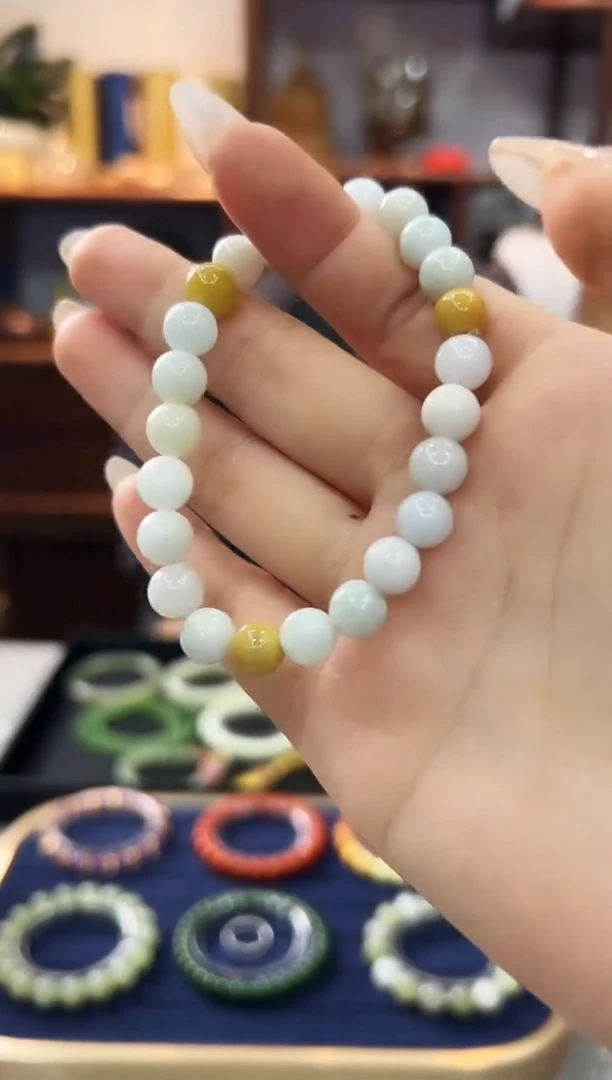 【闪购商品】翡翠手链未镶嵌512122-手串