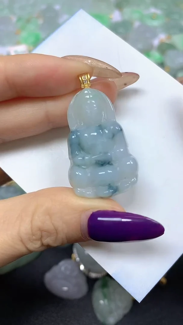 颈饰未镶嵌翡翠 1