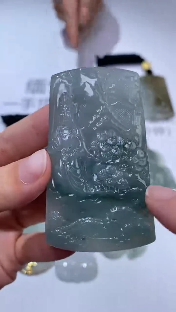 未镶嵌挂件翡翠301907