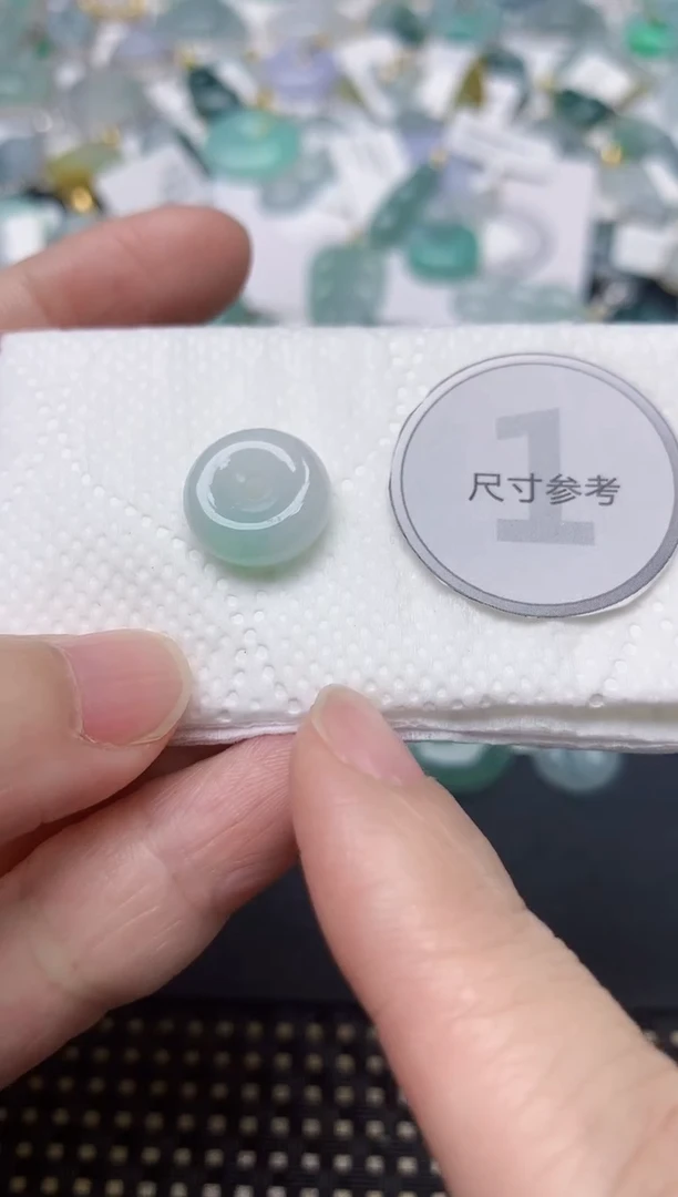 颈饰未镶嵌翡翠天然缅甸A货翡翠