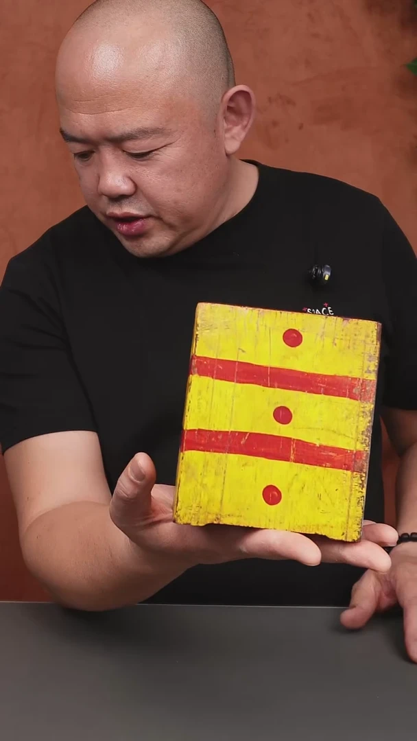 其他小叶紫檀拆房老料方形笔筒