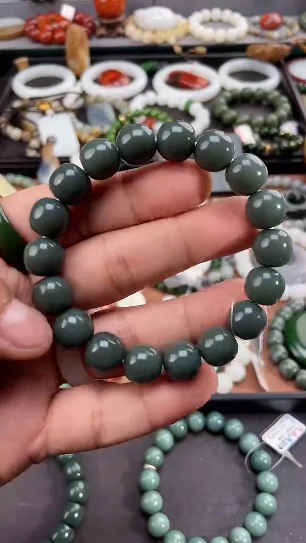 未镶嵌手串和田玉 多样性发一件THTY6636