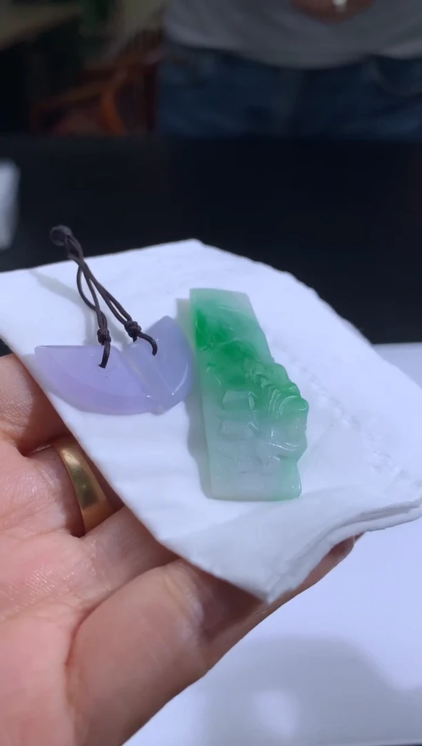 未镶嵌定制翡翠妙****）翡翠