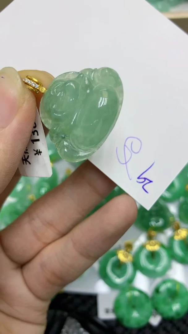 颈饰未镶嵌翡翠缅甸A货翡翠
