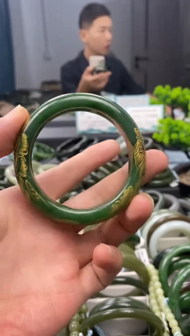 未镶嵌手镯和田玉55.4