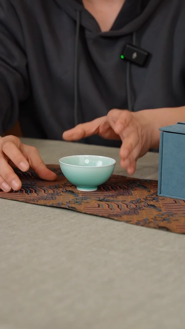 【闪购商品】262-20+10鸡心杯（归无底款）