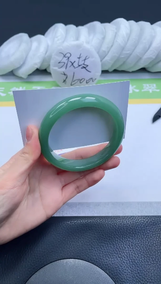 【闪购商品】石英质玉手镯未镶嵌A342-62+