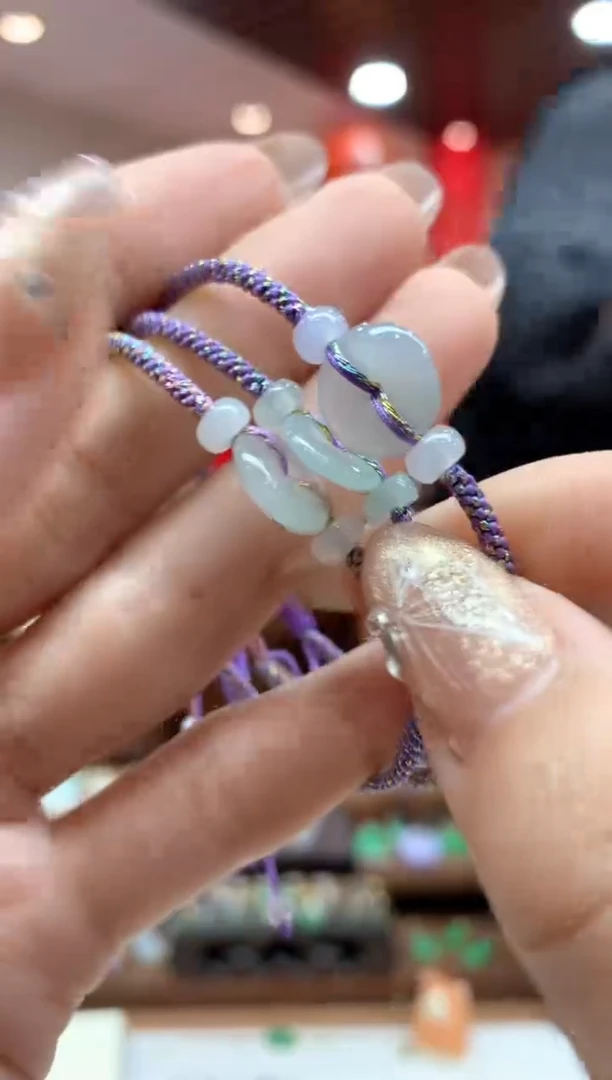 【闪购商品】翡翠手绳未镶嵌手绳多样性发货1件