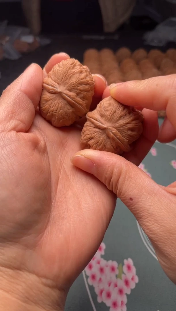 把件文玩核桃w12   元宝 41尺