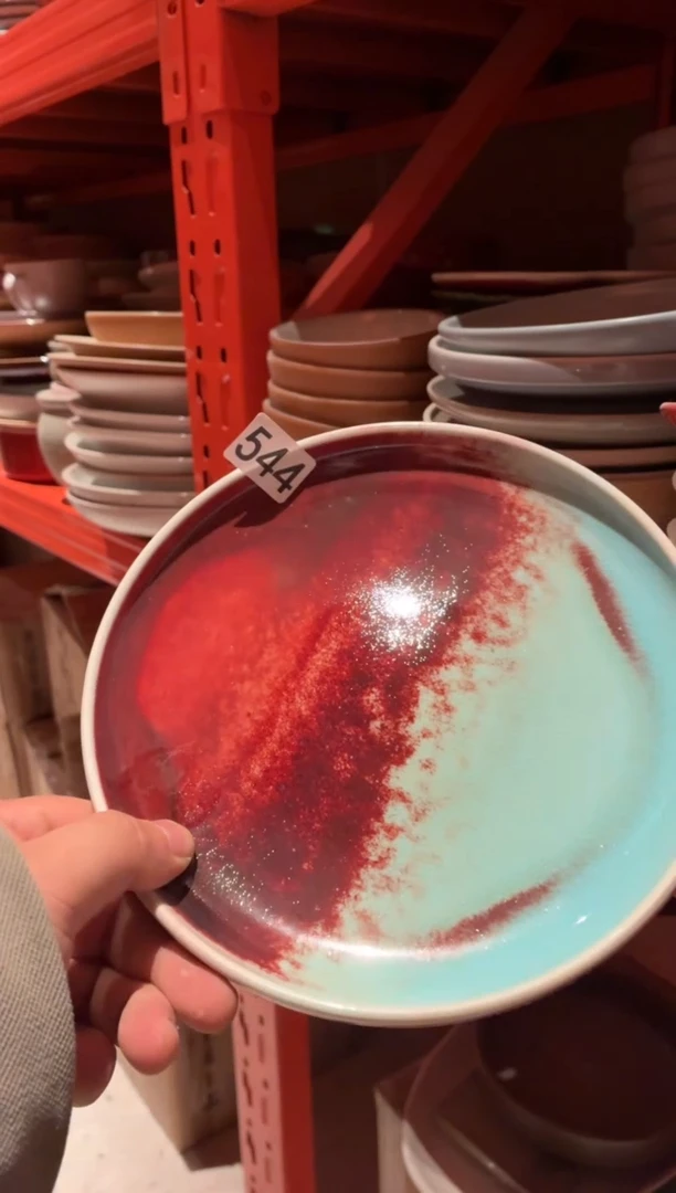 瓷片董****ʸ544半红半蓝立口盘1个