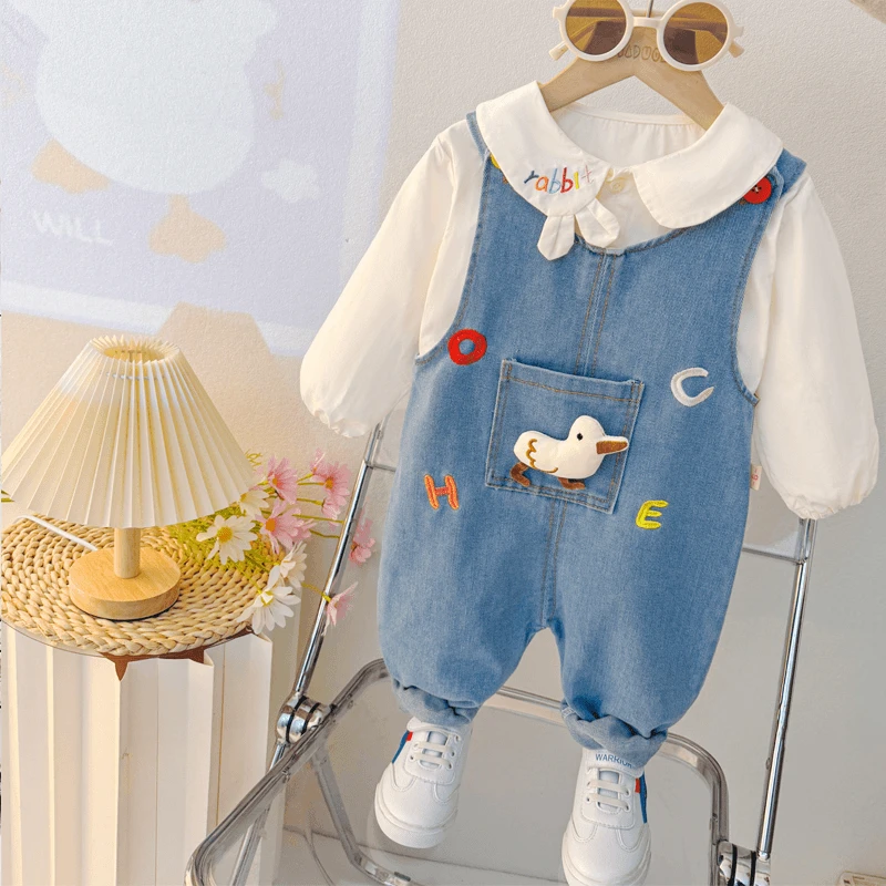 女童春装套装2025新款婴儿童时髦小女孩衣服宝宝秋季背带两件套潮