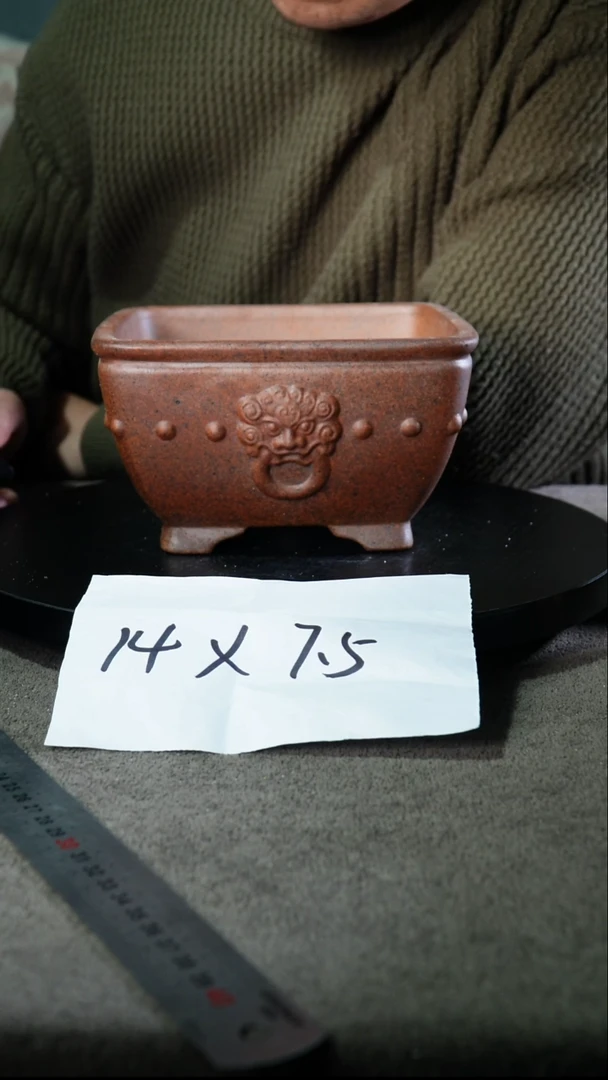 宜兴紫砂花盆小盆