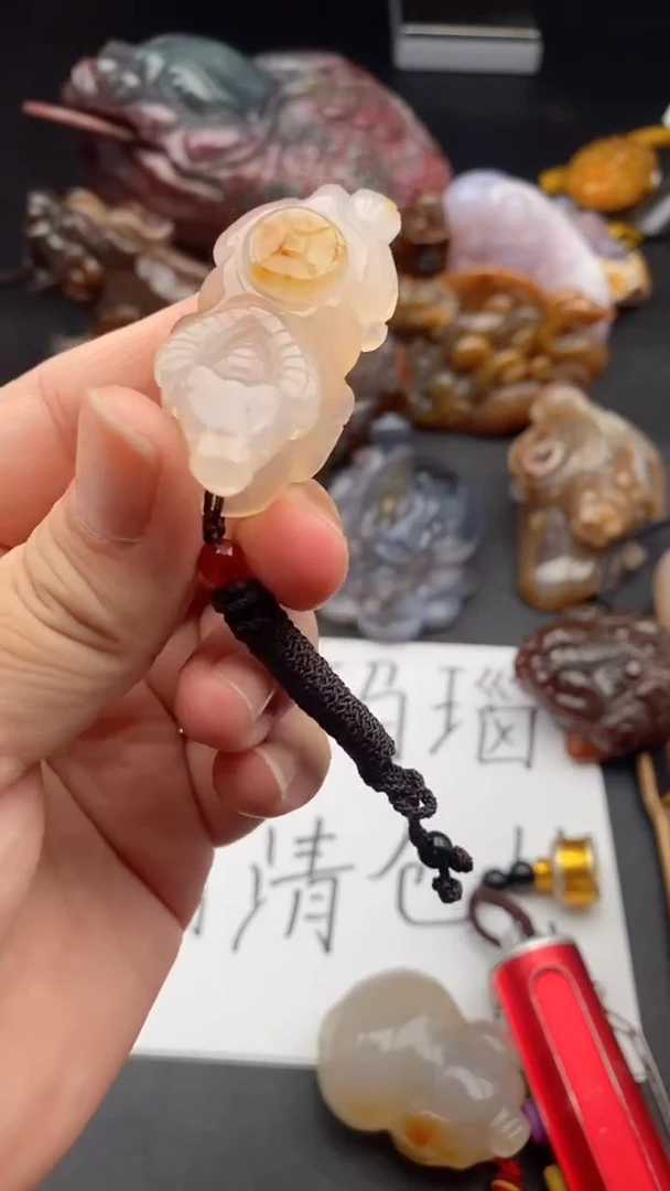 【闪购商品】玛瑙/玉髓颈饰合金2