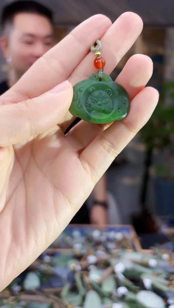 和田玉未镶嵌挂件拍一发一多样性发货