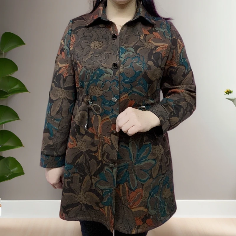 早秋新款方领抽绳妈妈装外套