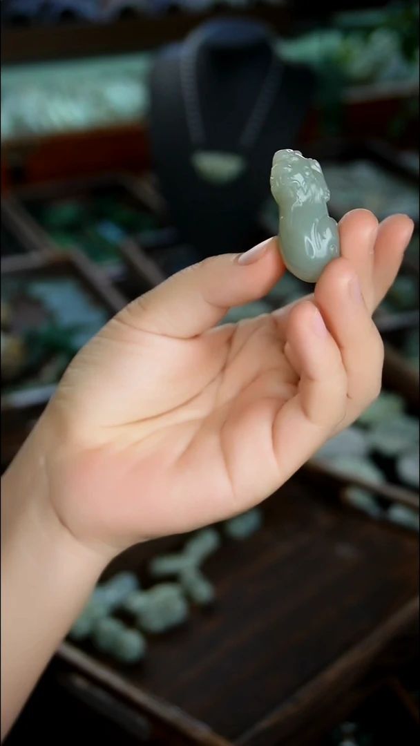 颈饰未镶嵌和田玉003