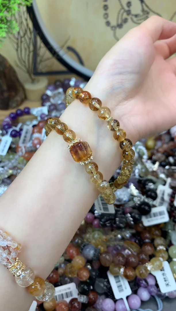 【闪购商品】黄晶手链未镶嵌411手串