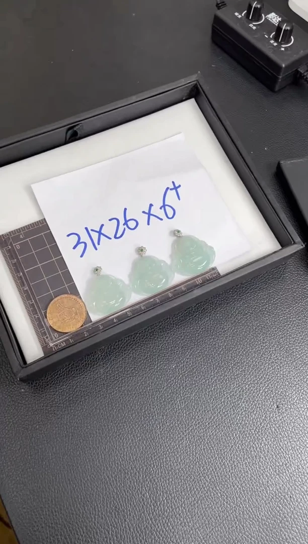 翡翠挂件18K金镶嵌佛公配绳23/多样性发其一CP