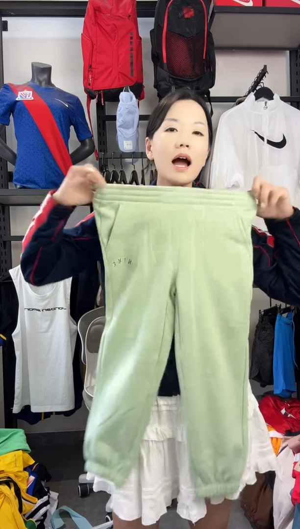 640   编码 瑕疵款直播间过款为准 尺码 120