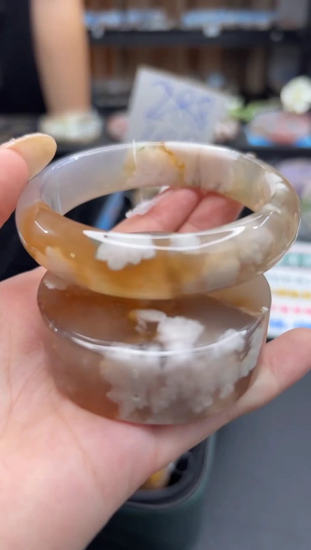 未镶嵌手镯石英质玉C112(58圈赠送镯心)