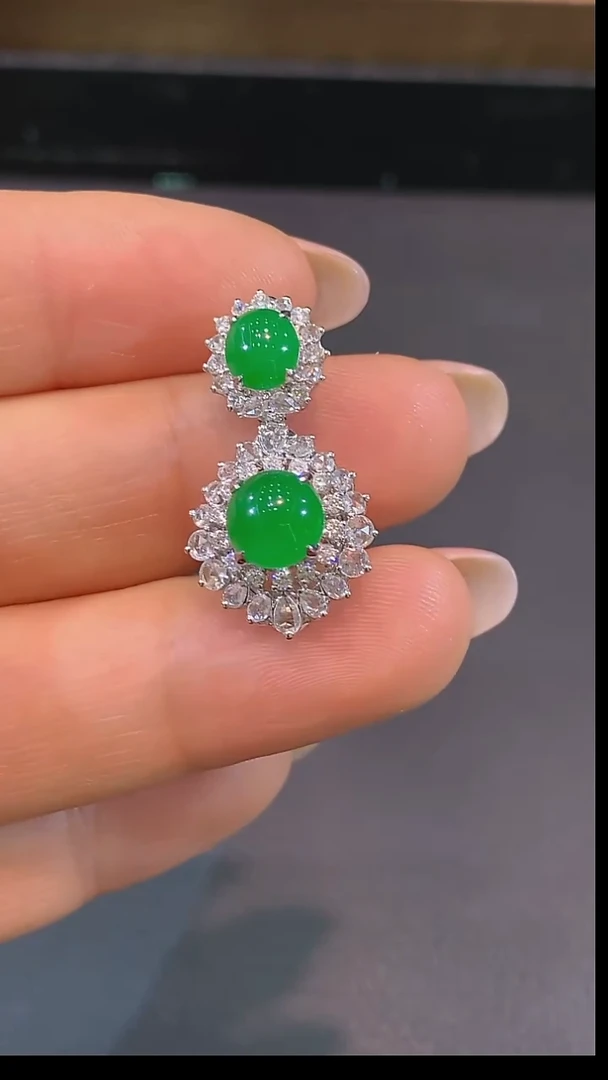 吊坠(不含链)18K金镶嵌翡翠吊坠