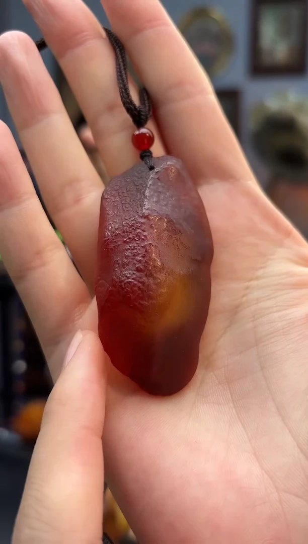琥珀颈饰未镶嵌吊坠