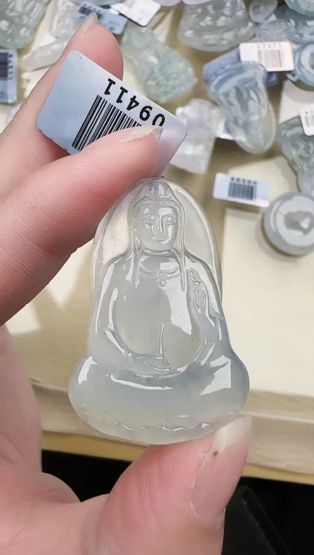 翡翠未镶嵌颈饰天然缅甸翡翠