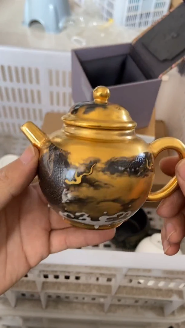 无运费险有瑕疵的摄影的产品有使用过的痕迹有点脏介意勿拍