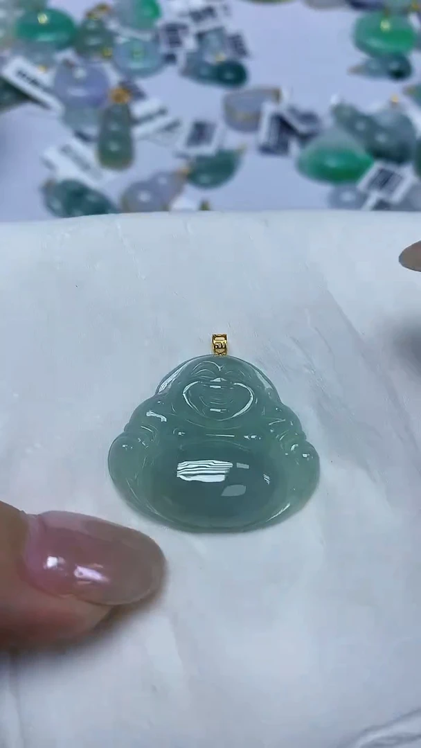 翡翠18K金镶嵌颈饰天然缅甸翡翠A货