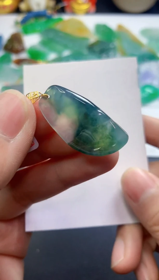 【闪购商品】翡翠吊坠(不含链)未镶嵌417