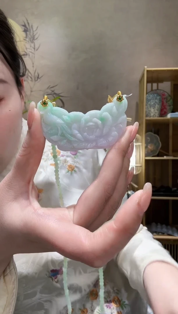 【闪购商品】翡翠颈饰未镶嵌吊坠