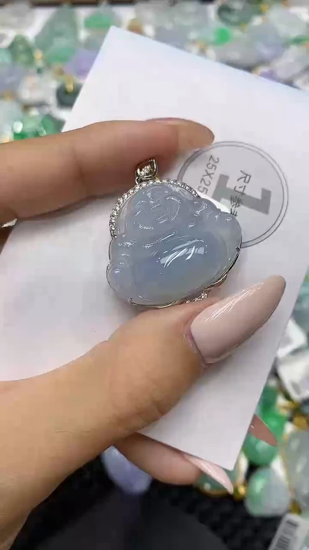 颈饰18K金镶嵌翡翠111111111111