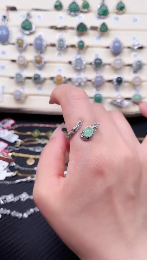 【闪购商品】翡翠戒指银S925镶嵌戒指