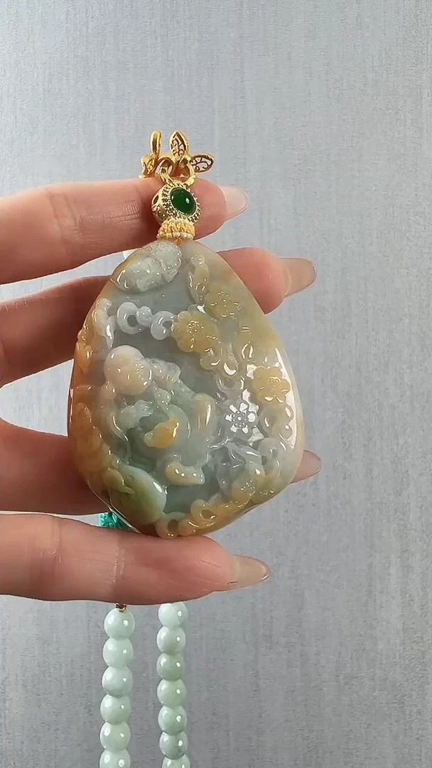 颈饰未镶嵌翡翠佛公