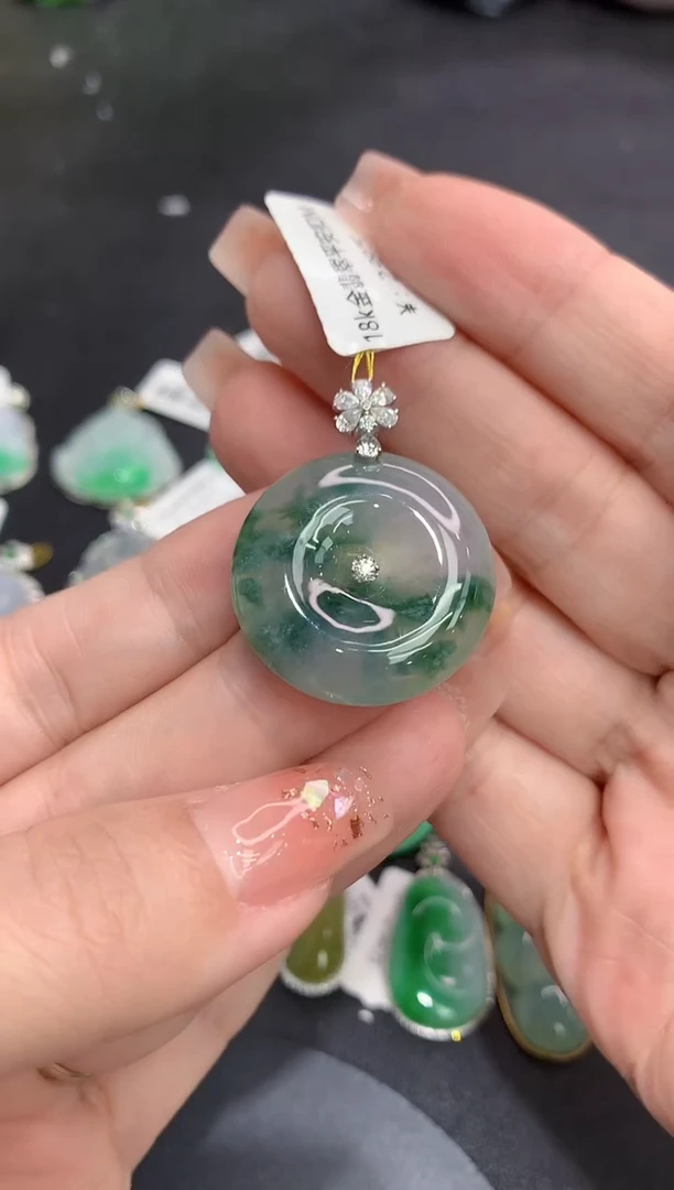 吊坠(不含链)18K金镶嵌翡翠11111