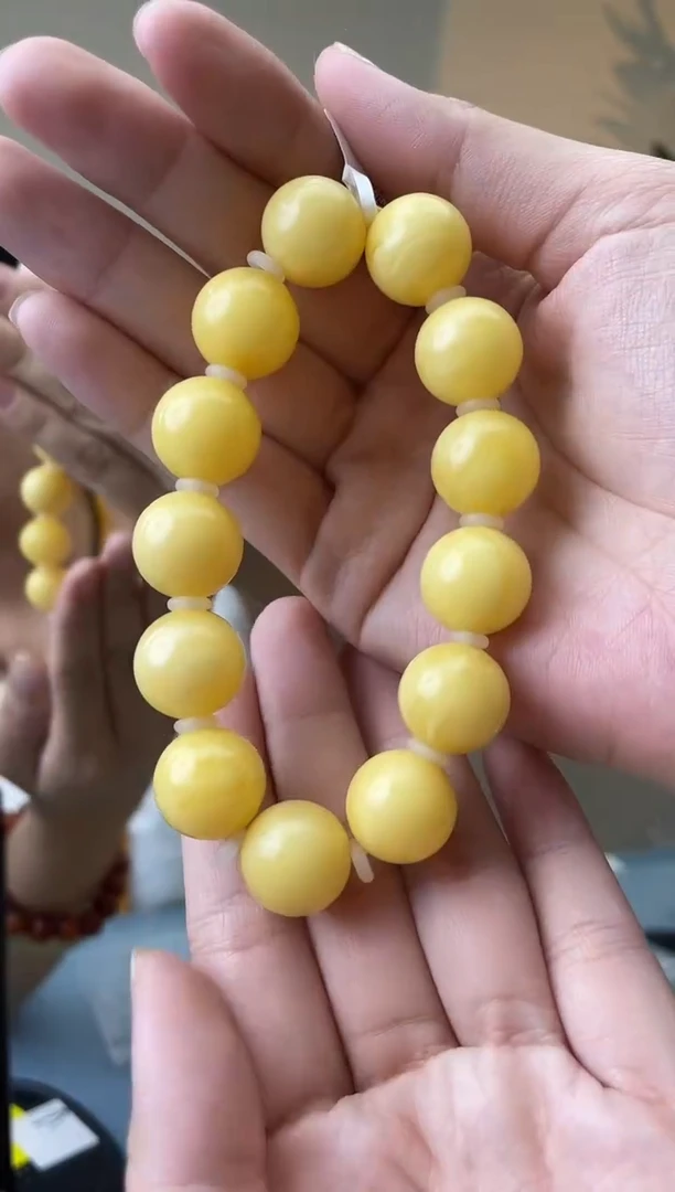 未镶嵌蜜蜡珠宝奇石假一罚十4200，15多样性发其一