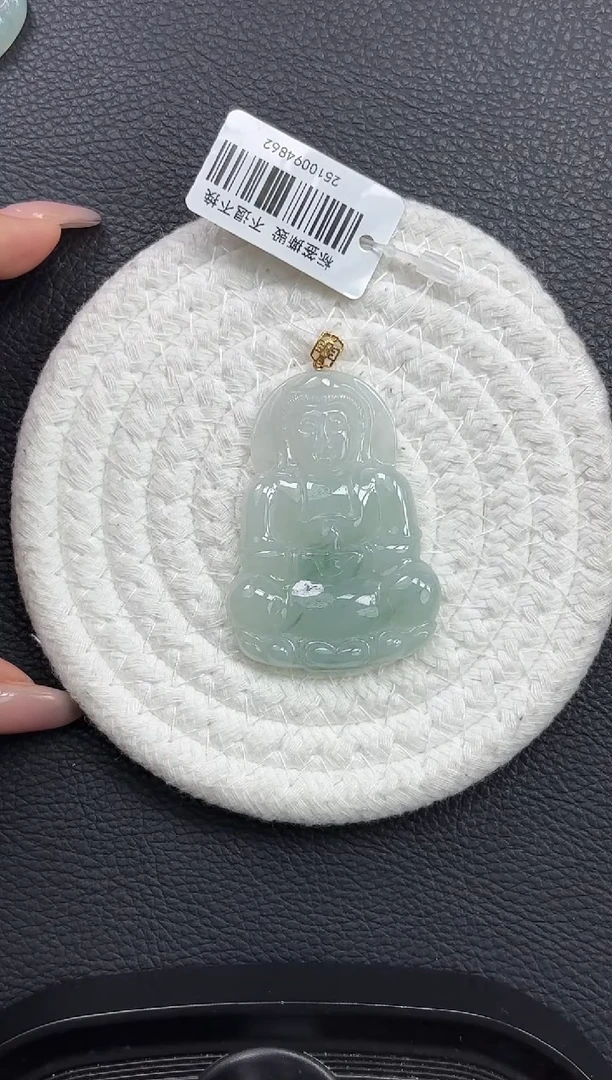 颈饰18K金镶嵌翡翠YM906-2 观音