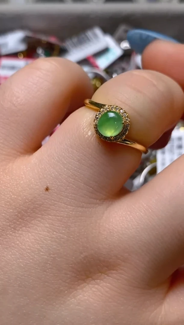 银S925镶嵌戒指翡翠百内无证书