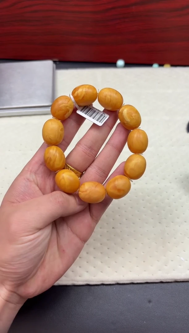 琥珀未镶嵌珠宝奇石121