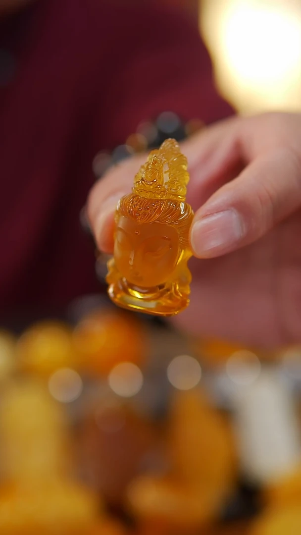 【闪购商品】蜜蜡裸石未镶嵌13.62金珀观音首