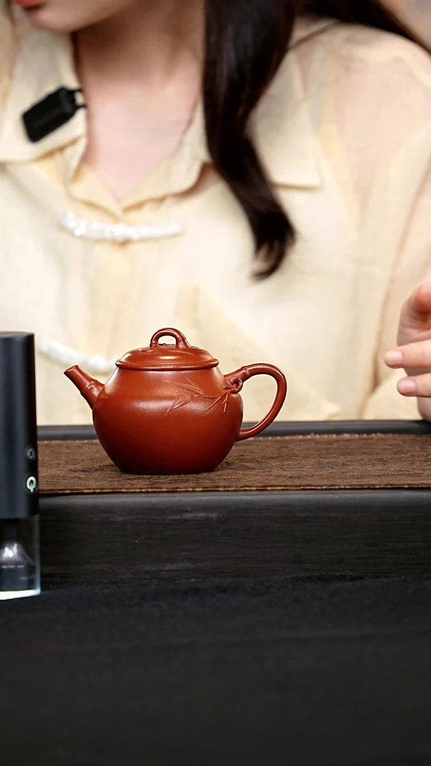 茶壶紫砂竹韵壶 一物见春