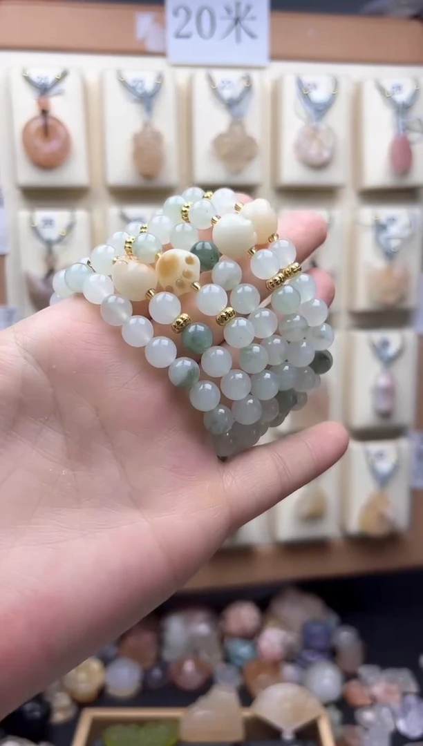 石英质玉未镶嵌吊坠(赠链)15