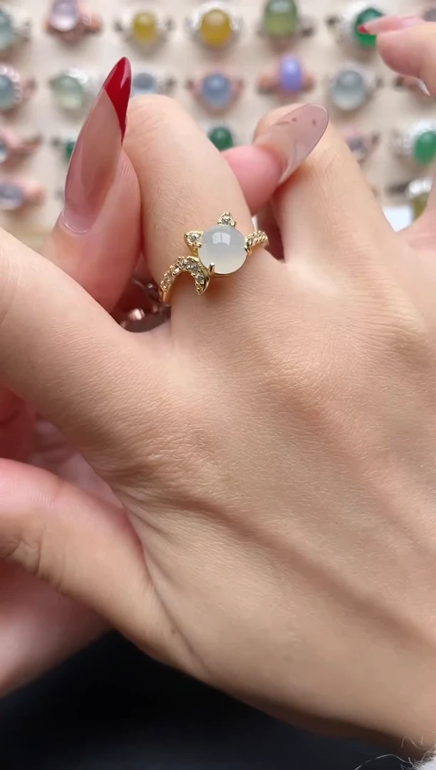 【闪购商品】翡翠戒指银S925镶嵌一物一证一礼盒