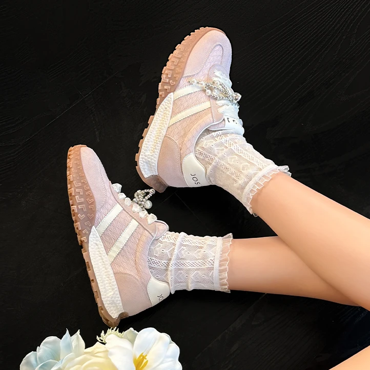 复古运动休闲鞋2025春季新款女士外出流行时尚百搭系带女鞋