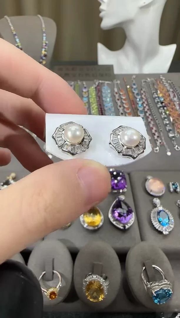 银S925镶嵌耳饰淡水珍珠13mm耳钉设计款