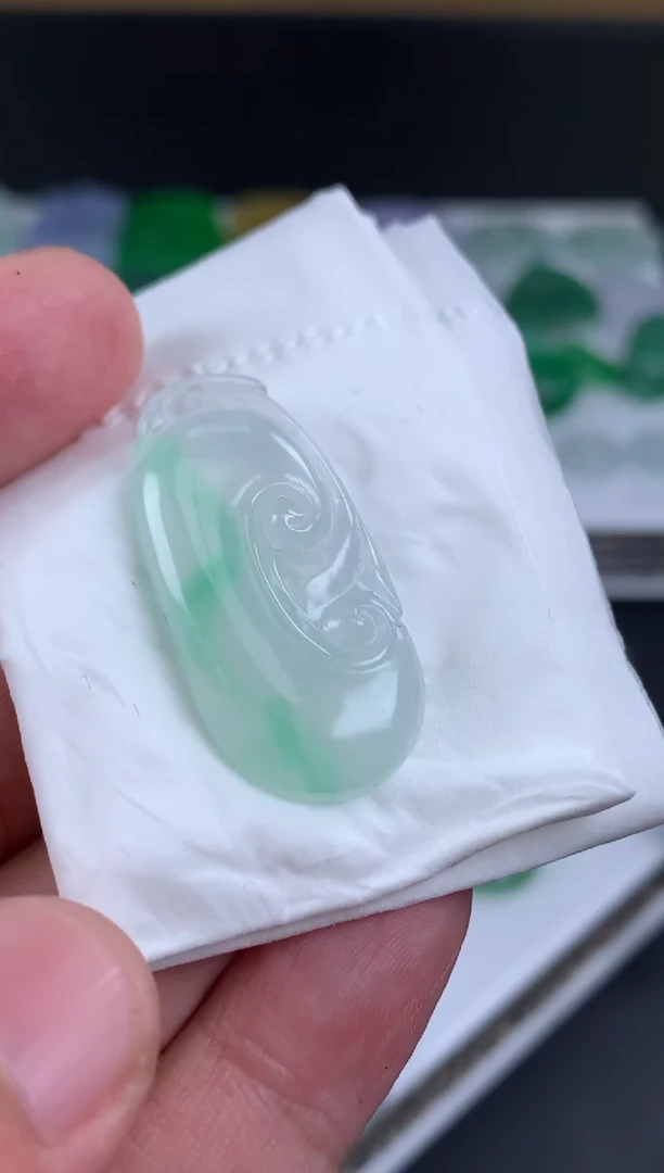 【闪购商品】定制翡翠未镶嵌如意